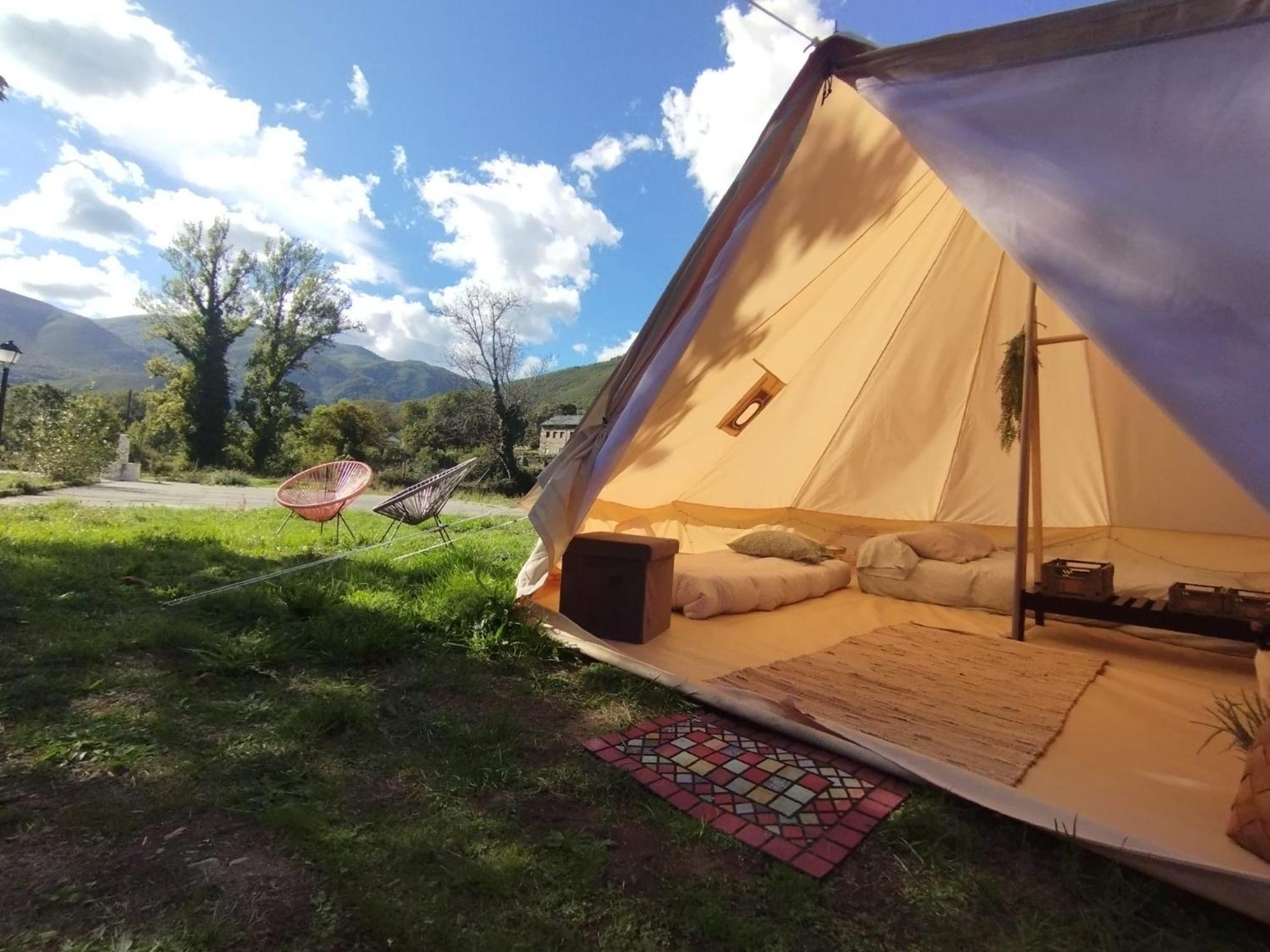 Camping La Zarapica - Palacios Del Sil מראה חיצוני תמונה